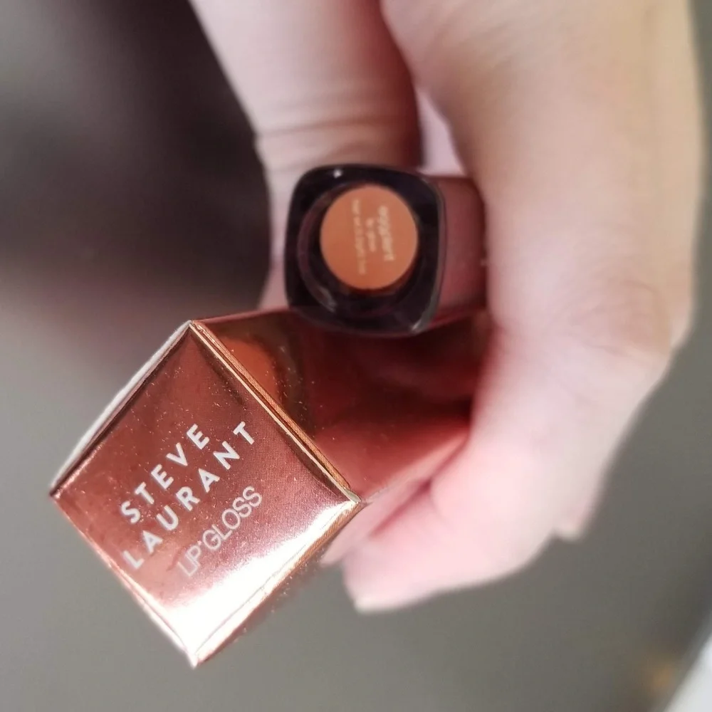 Steve Laurant Lip Gloss Eggplant